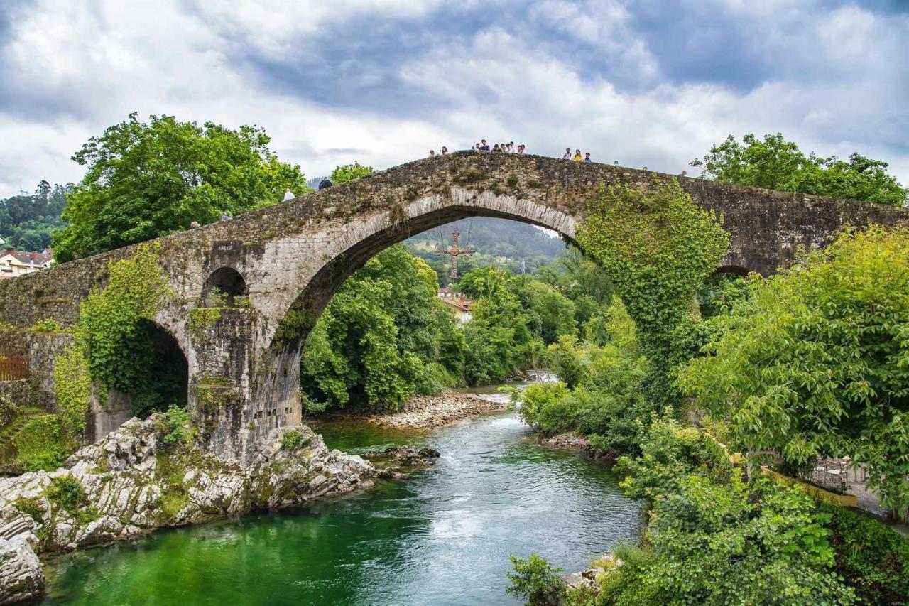 Norabona Onís Exteriér fotografie